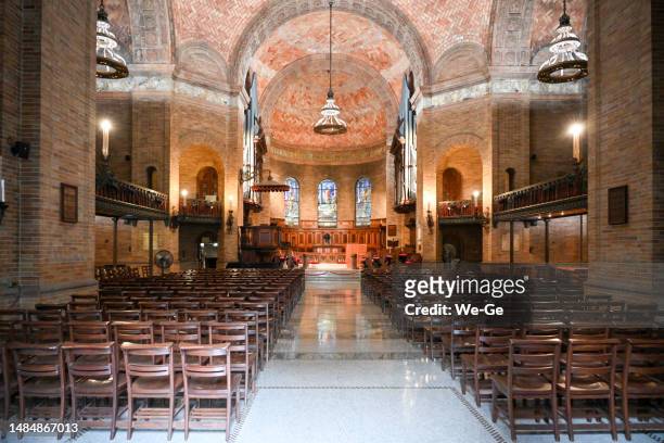 columbia university st. paul's chapel - antiquities stock pictures, royalty-free photos & images