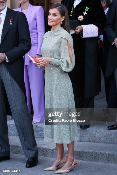Queen Letizia of Spain attends the "Miguel De Cervantes" Literature award 2022 to Venezuelan writer Rafael Cadenas at the Alcala de Henares...