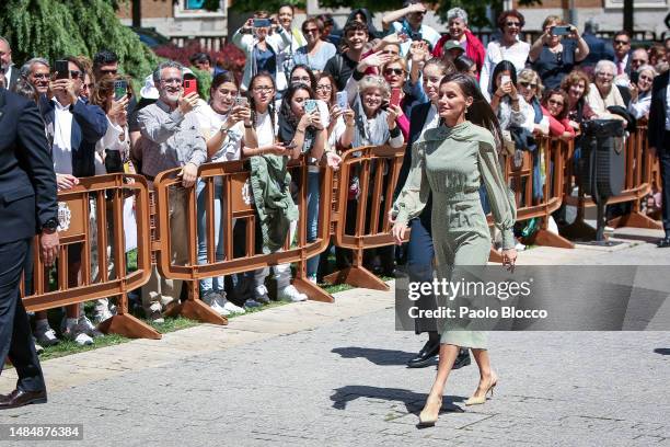 Queen Letizia of Spain attends the "Miguel De Cervantes" Literature award 2022 to Venezuelan writer Rafael Cadenas at the Alcala de Henares...