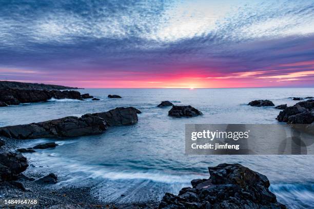 dungeon provincial park at dawn, bonavista, newfoundland and labrador, canada - canada coastline stock pictures, royalty-free photos & images