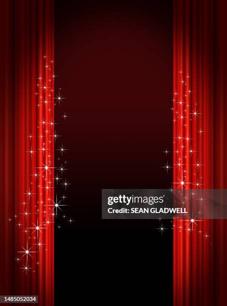 sparkles and theatre curtains - rideau de scène photos et images de collection