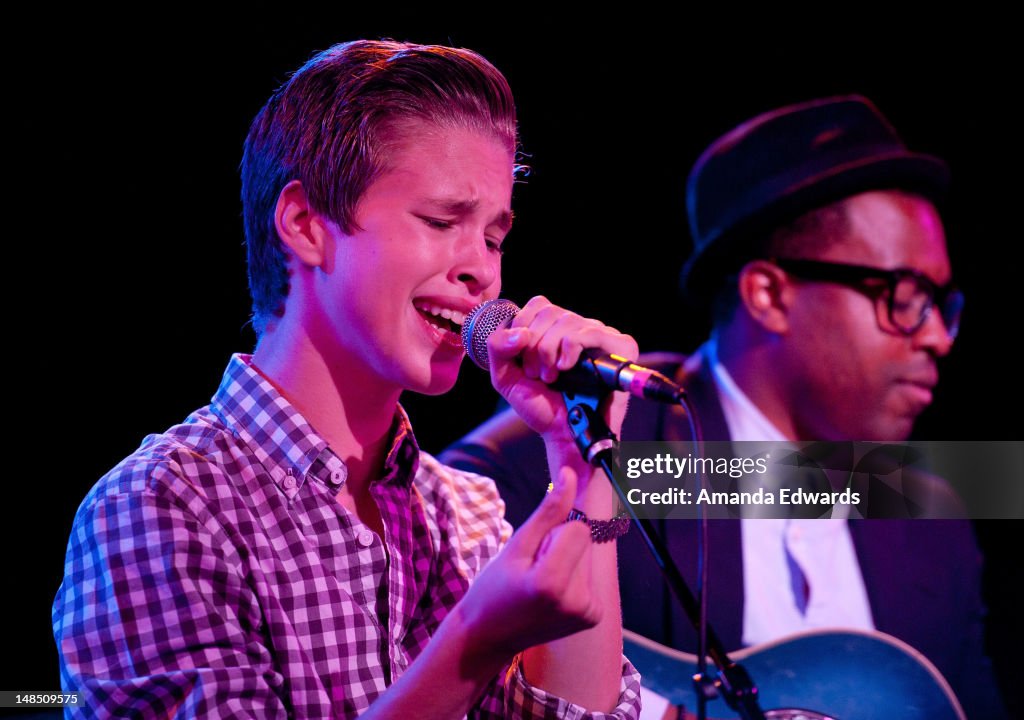 Ryan Beatty Performs At The Roxy Theatre