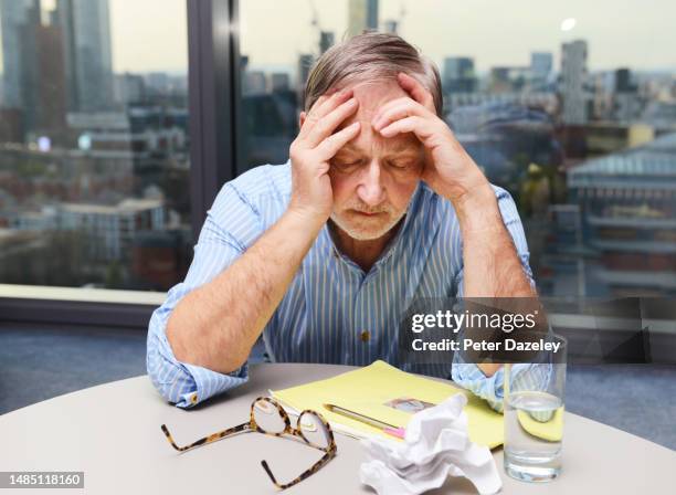 Memory Changes Men 162 Memory Loss Man Stock Photos, High-Res Pictures, and Images - Getty ...