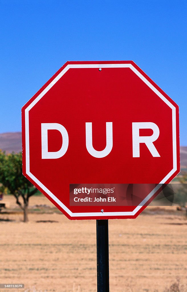 Turkish stop sign (dur).