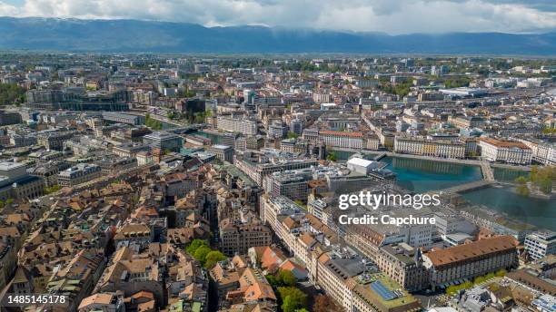city shot of geneva, switzerland - geneva switzerland stock pictures, royalty-free photos & images