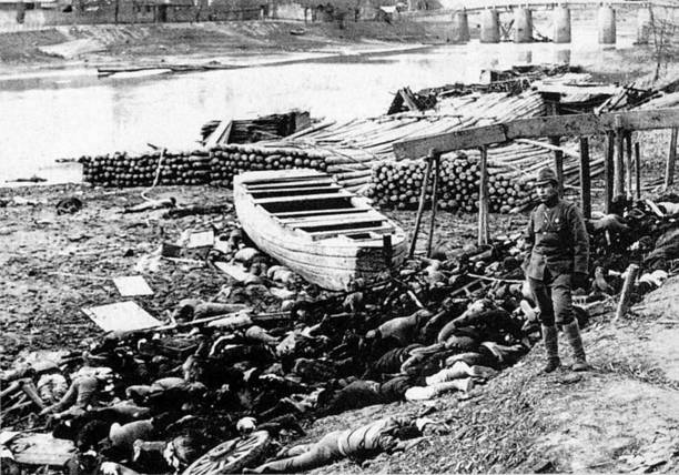 Bodies of victims along Qinhuai River out of Nanjings west gate during Nanjing Massacre1937.
