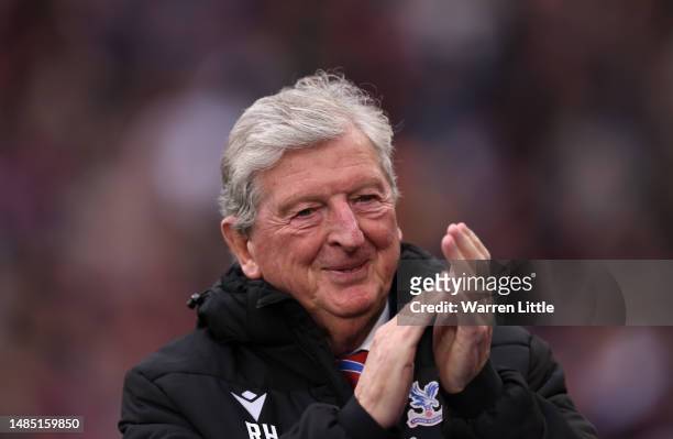 Roy Hodgson, Manager of Crystal Palace, applauds the fans prior to the Premier League match between Crystal Palace and Everton FC at Selhurst Park on...
