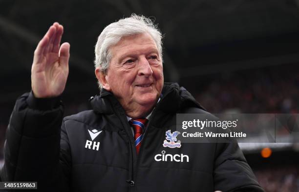 Roy Hodgson, Manager of Crystal Palace, applauds the fans prior to the Premier League match between Crystal Palace and Everton FC at Selhurst Park on...