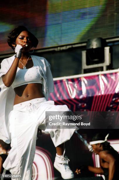 Singer Naturi Naughton of 3LW performs at Toyota Park in Bridgeview, Illinois in July 2001.