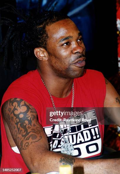 Buster Rapper Rapper Busta Rhymes signs autographs and greets fans at George's ...