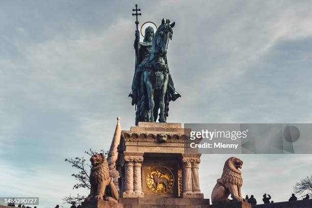 st. stephen statue budapest castle hill fisherman's bastion - mlenny stock pictures, royalty-free photos & images