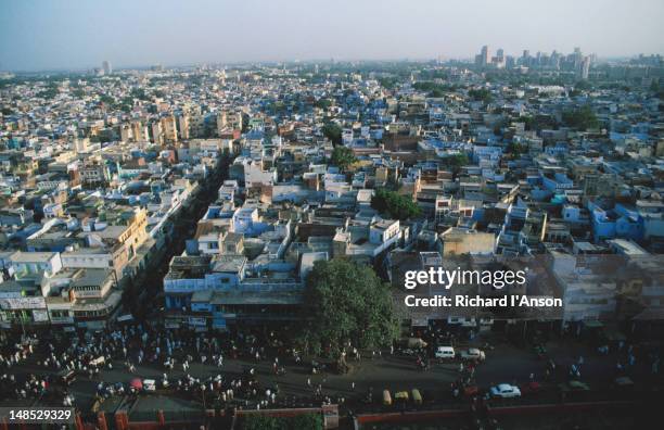 view over old delhi from jama masjid. - national capital territory of delhi stock pictures, royalty-free photos & images