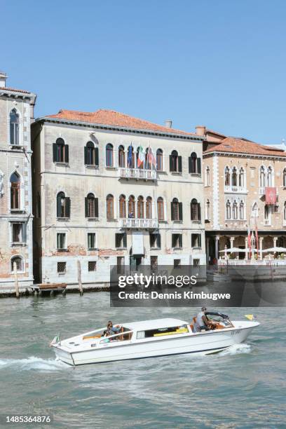 a view of the grand canal in venice, italy. - vaporetto stock pictures, royalty-free photos & images