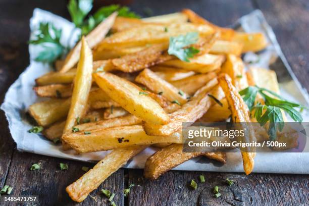 close-up of french fries on table,romania - transvet stockfoto's en -beelden