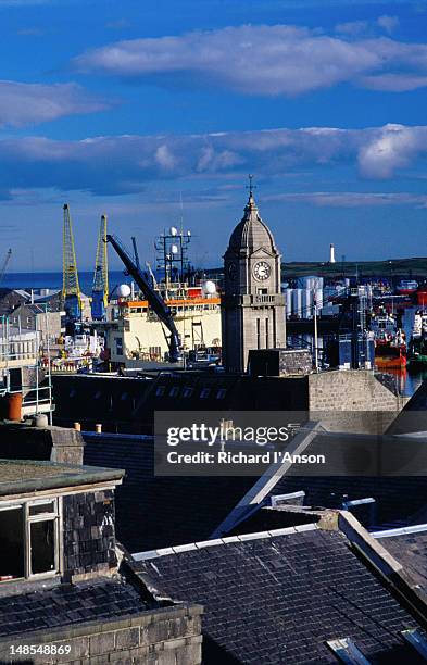 view over city rooftops looking towards the harbour. - aberdeen scotland city stock pictures, royalty-free photos & images