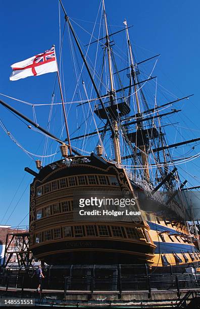 hms victory, naval heritage area. - portsmouth england stock pictures, royalty-free photos & images