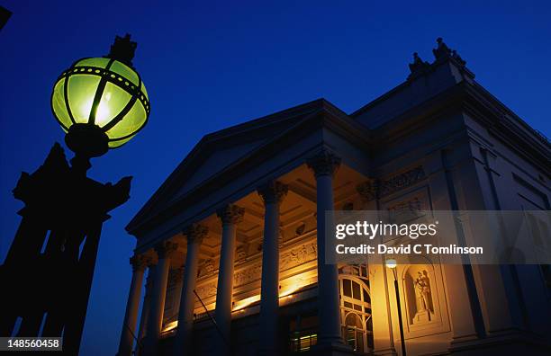 the royal opera house, covent garden, at night. - royal opera house london stock pictures, royalty-free photos & images