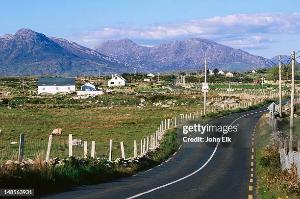 road to the twelve bens. - connemara stock pictures, royalty-free photos & images