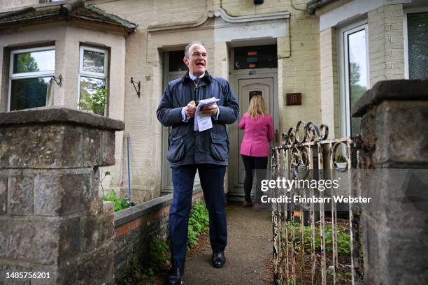 Leader of the Liberal Democrat Party Ed Davey and Liz Jarvis, Liberal Democrat candidate for Eastleigh, canvas in a residential area, on April 27,...