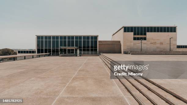 israel museum building jerusalem under blue sky in israel - mlenny stock pictures, royalty-free photos & images