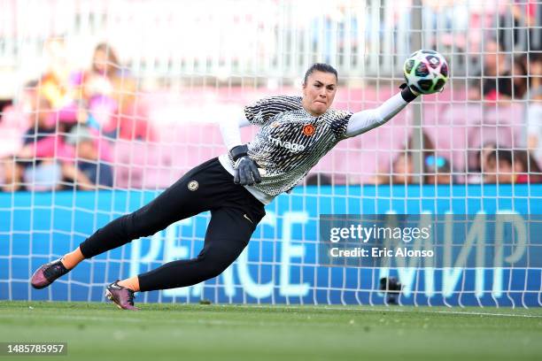 Zecira Musovic of Chelsea warms up prior to the UEFA Women's Champions League semifinal 2nd leg match between FC Barcelona and Chelsea FC at Camp Nou...