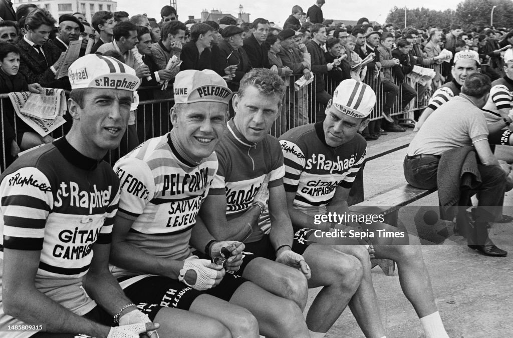 Ab Geldermans, Jan Janssen, Huub Zilverberg and Jo de Roo, Tour de France 1964 (2)