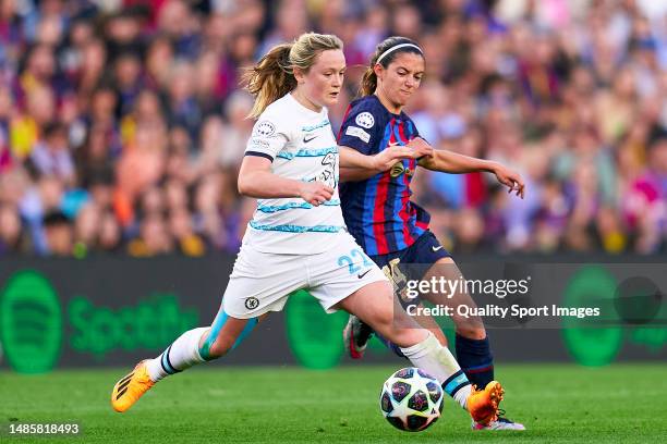 Aitana Bonmati of FC Barcelona competes for the ball with Erin Cuthbert of Chelsea FC during the UEFA Women's Champions League semifinal 2nd leg...