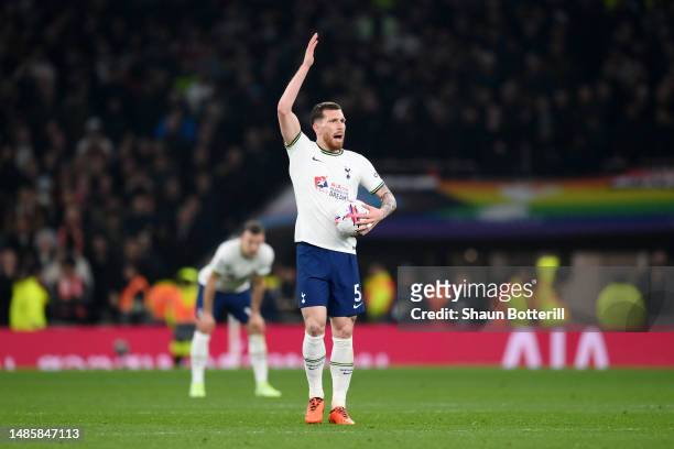 Pierre-Emile Hojbjerg of Tottenham Hotspur reacts during the Premier League match between Tottenham Hotspur and Manchester United at Tottenham...