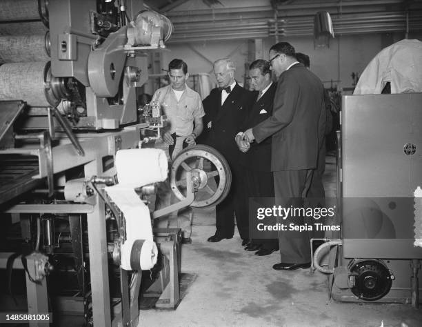 Opening General Tyre new tire factory Amsterdam, Nachrichtenfoto