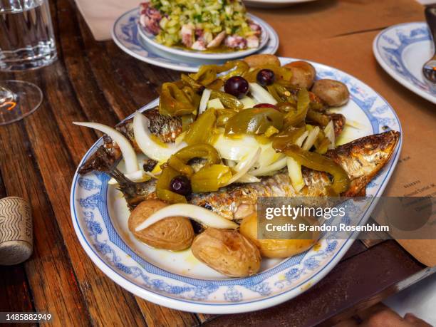 traditional portuguese food in porto, portugal - distrito do porto portugal imagens e fotografias de stock