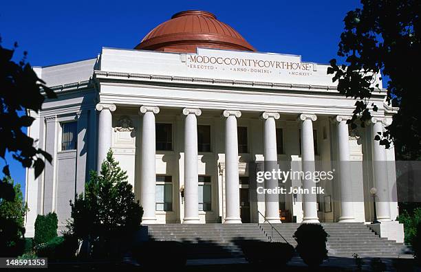 modoc county courthouse. - modoc county california stock pictures, royalty-free photos & images