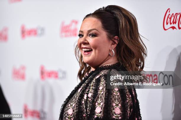 Melissa McCarthy, recipient of the Cinéma Vérité Award, attends the CinemaCon Big Screen Achievement Awards at Omnia Nightclub at Caesars Palace...