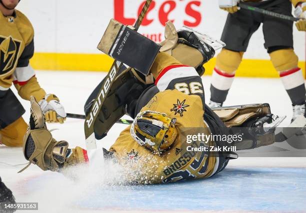 Laurent Brossoit of the Vegas Golden Knights makes a save during the second period against the Winnipeg Jets in Game Five of the First Round of the...