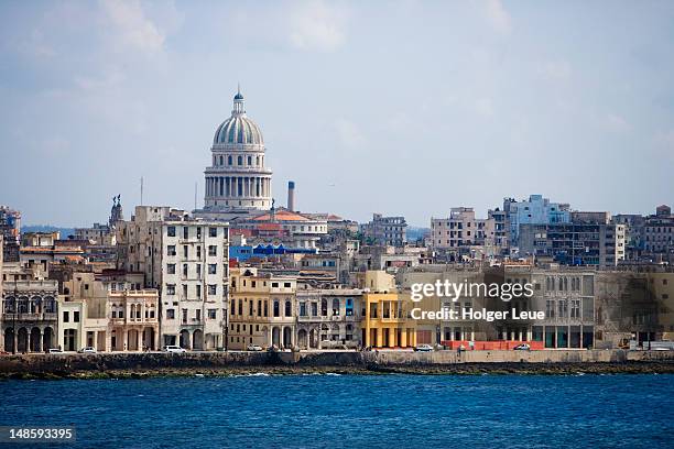 overview of old town with capitol building. - havana cuba stock pictures, royalty-free photos & images