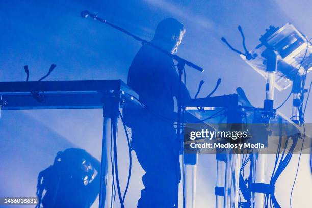 Jon George Rufus Jon George Photos and Premium High Res Pictures - Getty Images