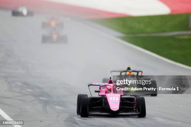 Abbi Pulling of Great Britain and Rodin Carlin leads Jessica Edgar of Great Britain and Rodin Carlin on track during qualifying prior to the F1...