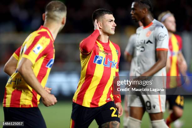 Gabriel Strefezza of Lecce celebrates his team's first goal during the Serie A match between US Lecce and Udinese Calcio at Stadio Via del Mare on...