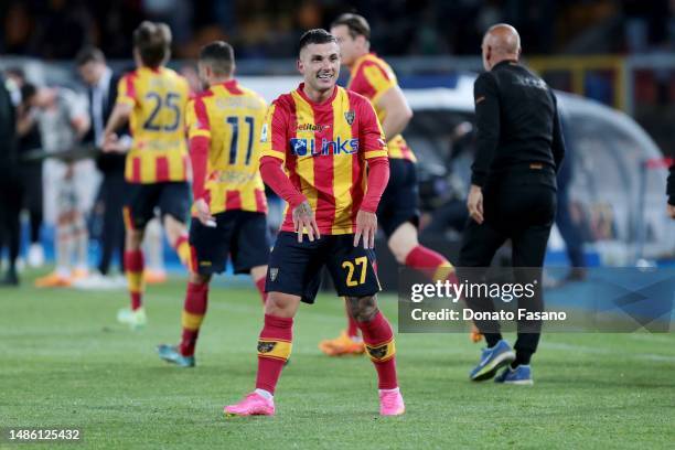 Gabriel Strefezza of US Lecce cheers after the goal during the Serie A match between US Lecce and Udinese Calcio at Stadio Via del Mare on April 28,...