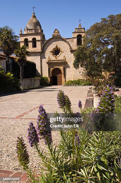 mission san carlos borromeo. - carmel condado de monterey - fotografias e filmes do acervo