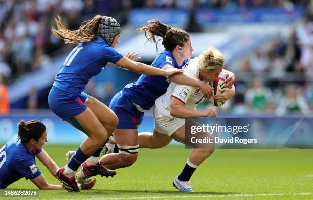 Marlie Packer of England breaks clear to score the teams second try during the TikTok Women's Six Nations match between England and France at...