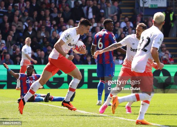 Nayef Aguerd of West Ham United celebrates after scoring the team's third goal during the Premier League match between Crystal Palace and West Ham...