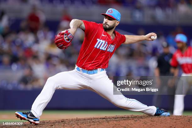 Tanner Scott of the Miami Marlins delivers a pitch against the Chicago Cubs during the ninth inning at loanDepot park on April 29, 2023 in Miami,...