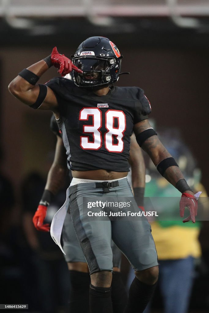 Murrell Rutledge Jr Donald Rutledge Jr. #38 of Houston Gamblers reacts after a play... News ...
