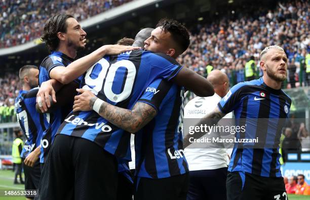 Lautaro Martinez of FC Internazionale celebrates with teammates after scoring the team's third goal during the Serie A match between FC...