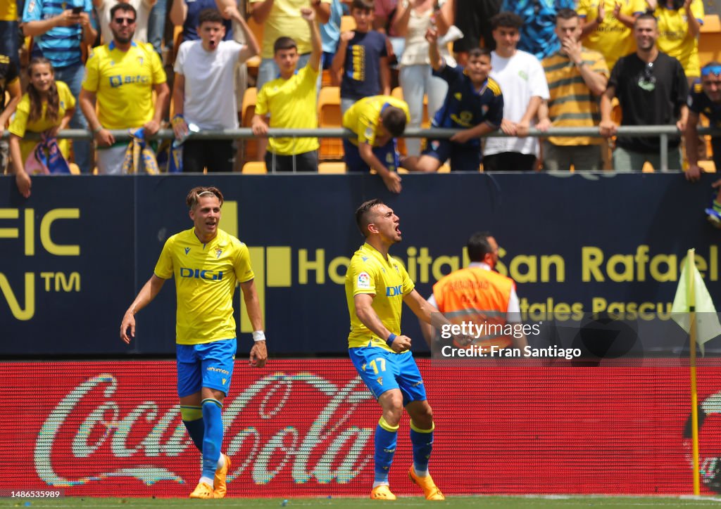 Cadiz CF v Valencia CF - LaLiga Santander