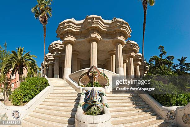 barcelona parc güell gaudí mosaic dragon sala hipostila catalunya españa - gracia gaudi stock pictures, royalty-free photos & images