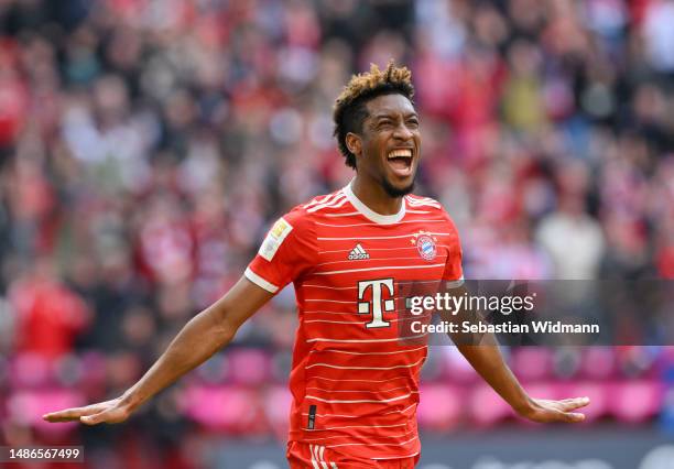 Kingsley Coman of FC Bayern Munich celebrates after scoring the team's second goal during the Bundesliga match between FC Bayern München and Hertha...