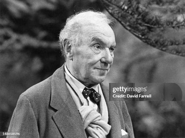 First Englis Actor Ralph 964 Ralph Richardson Photos & High Res Pictures - Getty Images