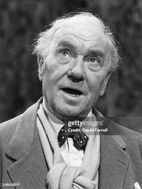 First Englis Actor Ralph Ralph Richardson Photos and Premium High Res Pictures - Getty Images