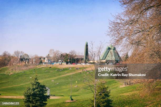 welcome spring in riverdale park of toronto - riverdale stock pictures, royalty-free photos & images